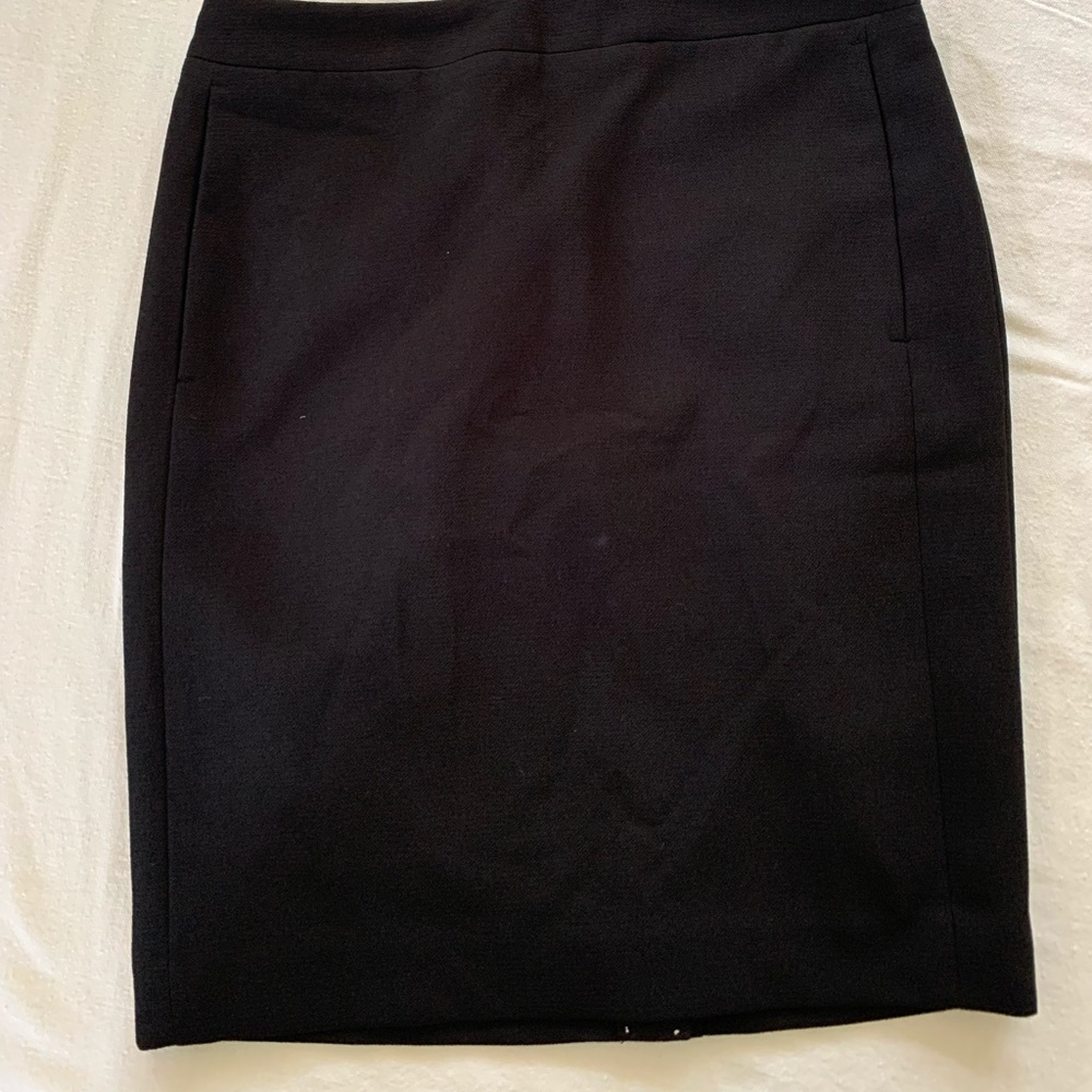 J. Crew pencil skirt! Size 4!